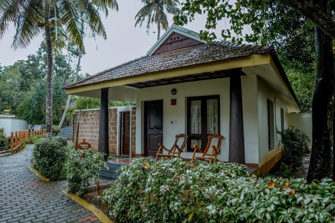 The World Backwaters, Alleppey Kumarakom Esterno foto
